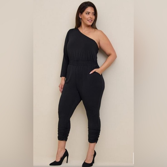 TORRID Black Studio Knit One Shoulder Jumpsuit Elastic Waist Pockets Tor… - Picture 1 of 13